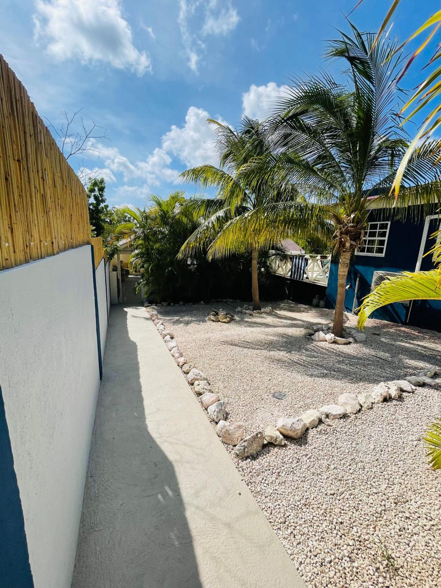 Mini Resort Kaya Verdi Willemstad Luaran gambar